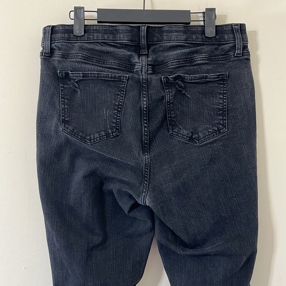 Torrid Black Sky High Skinny Distressed Denim Jeans Size 14 - Picture 8 of 11